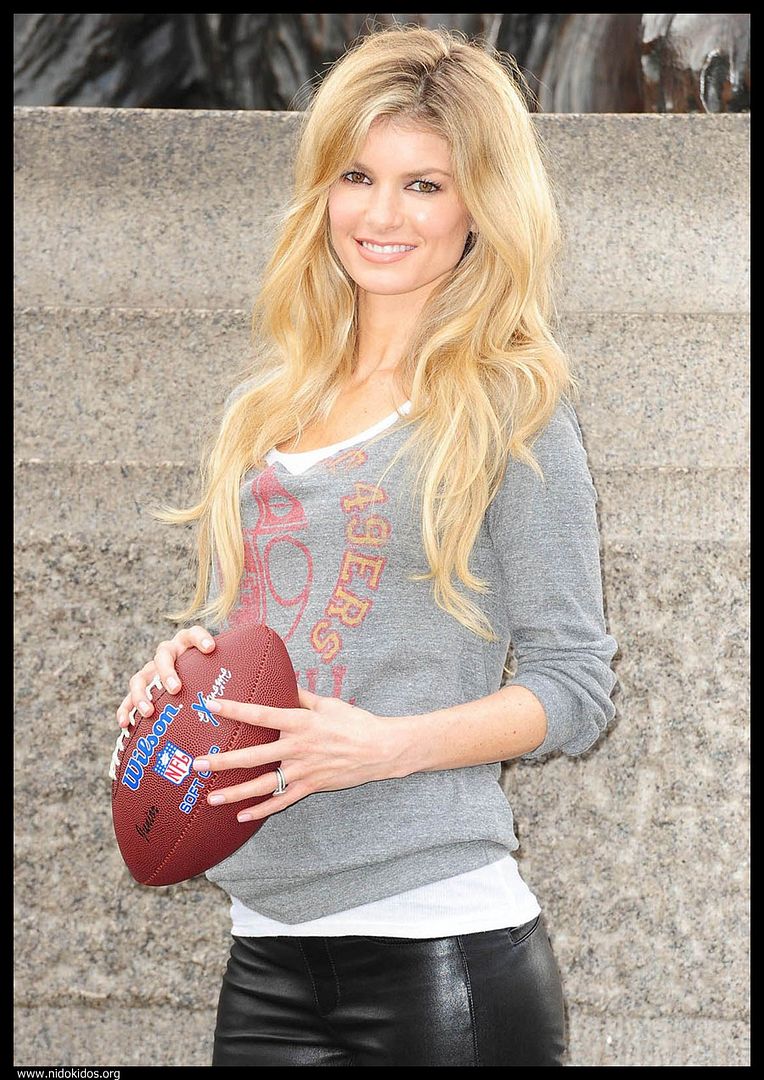 marisa miller nude touch football nude pics from ifunny